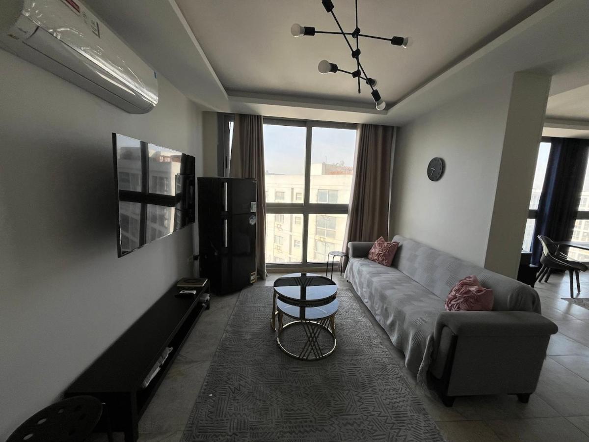 Z Pentloft Cairo