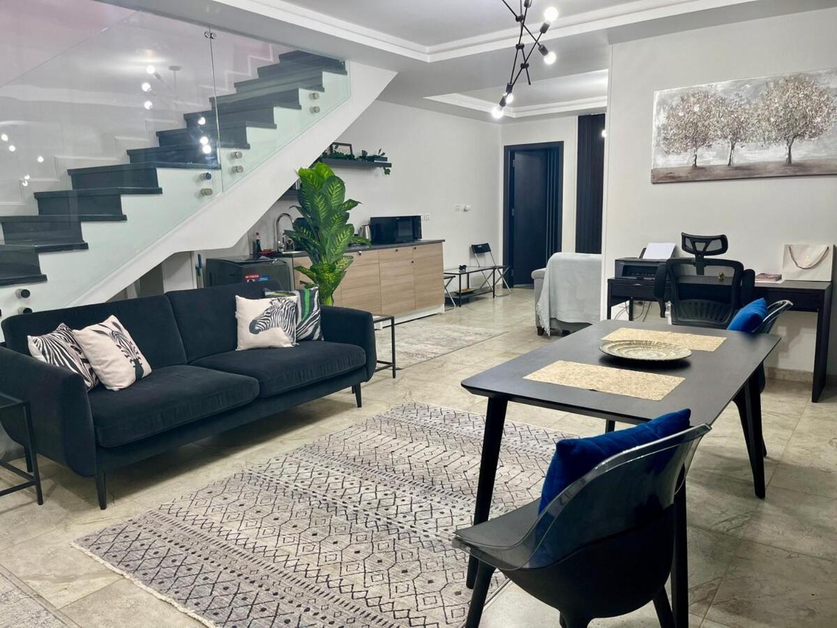 Z Pentloft Apartment Cairo